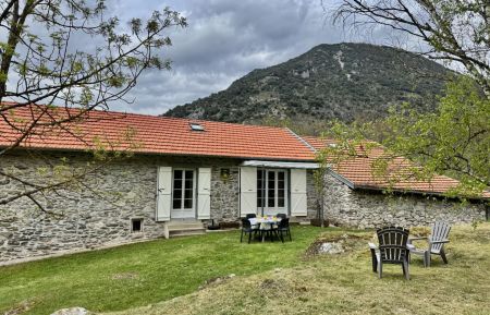 G&icirc;te n&deg;09G10009 Ussat - Ari&egrave;ge - Le g&icirc;te d'Annie