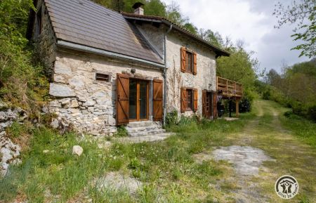 G&icirc;te n&deg;09G10489 Erc&eacute; - Ari&egrave;ge - photo