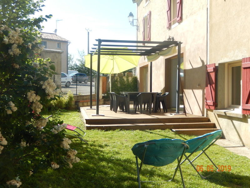 photo 0