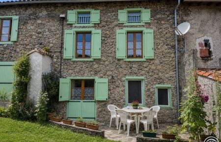 G&icirc;te n&deg;09G10133 Monts&eacute;gur - Ari&egrave;ge - Le Castelou