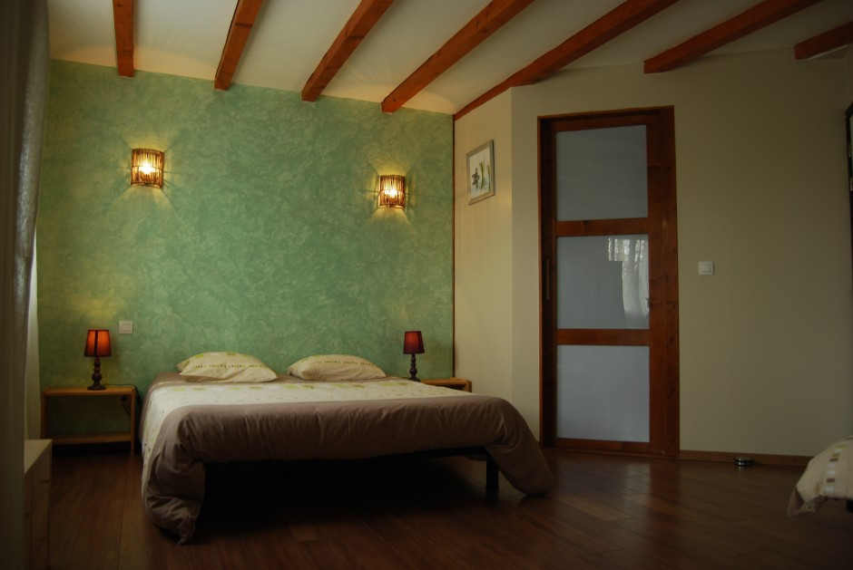 Salon et espace détente du Grand Gîte Le Moulinet