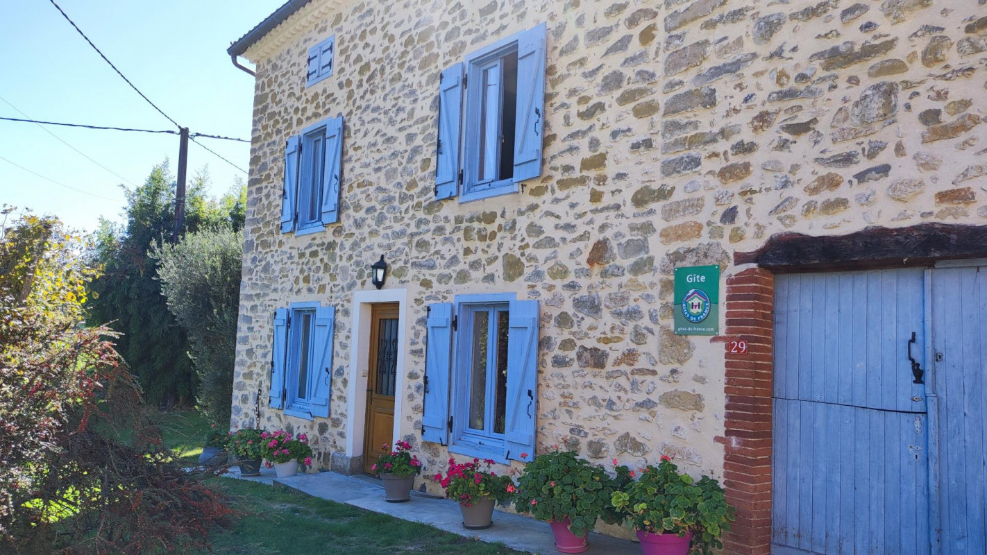 photo 0