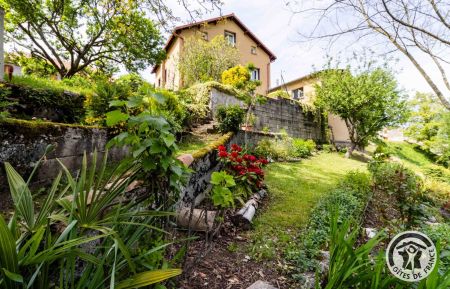 G&icirc;te n&deg;09G10492 Montferrier - Ari&egrave;ge - photo